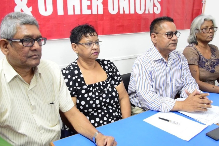 Fréquence Fm - Maurice: Trop c'est trop pour 92 Higher Social Security Officers